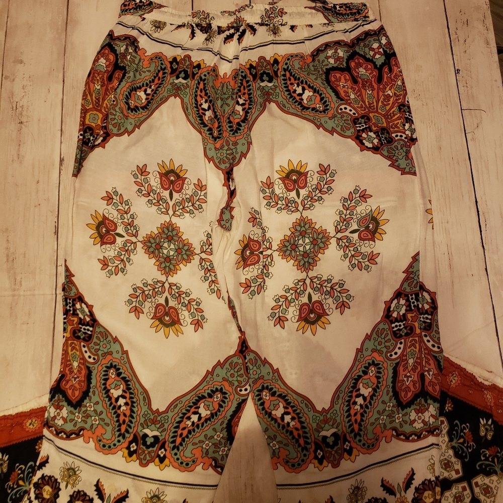 Roxy floral paisley pants